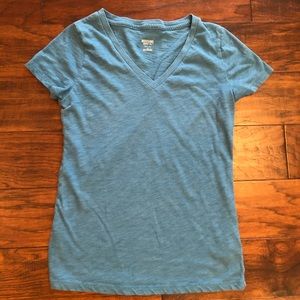 Mossimo V-neck tee - M